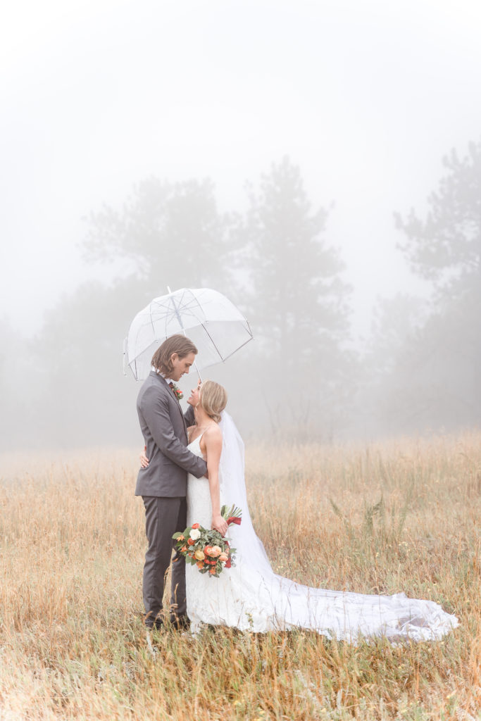 Mount Vernon Canyon Club Wedding Rainy Day